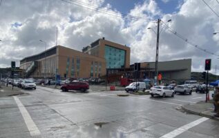 Puerto Montt: nuevo semáforo en sector Hospital beneficiará la seguridad vial de usuarios